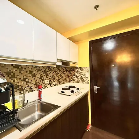 Central Business Distict Makati Cozy Pad