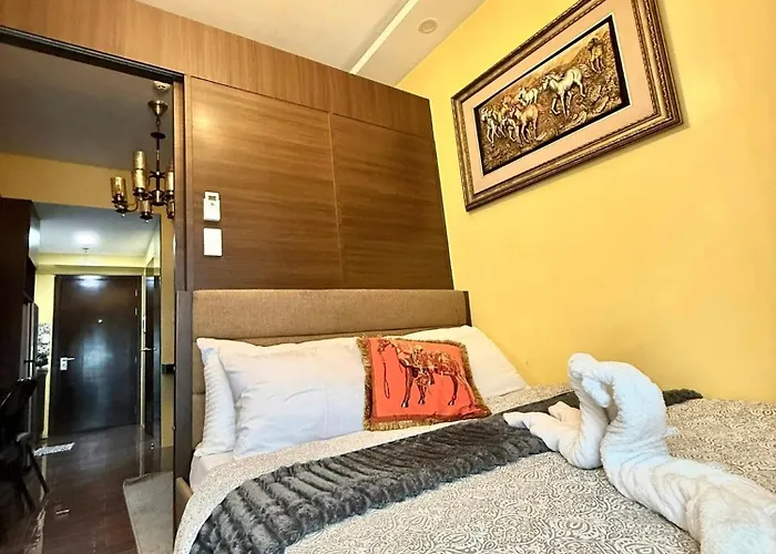 Business Distict Makati Cozy Pad *