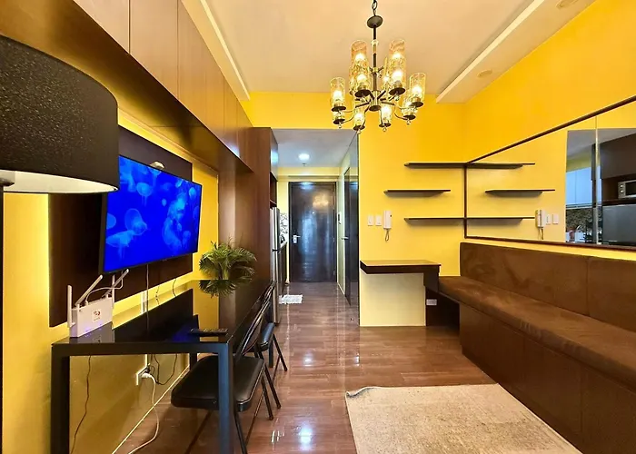 Business Distict Makati Cozy Pad